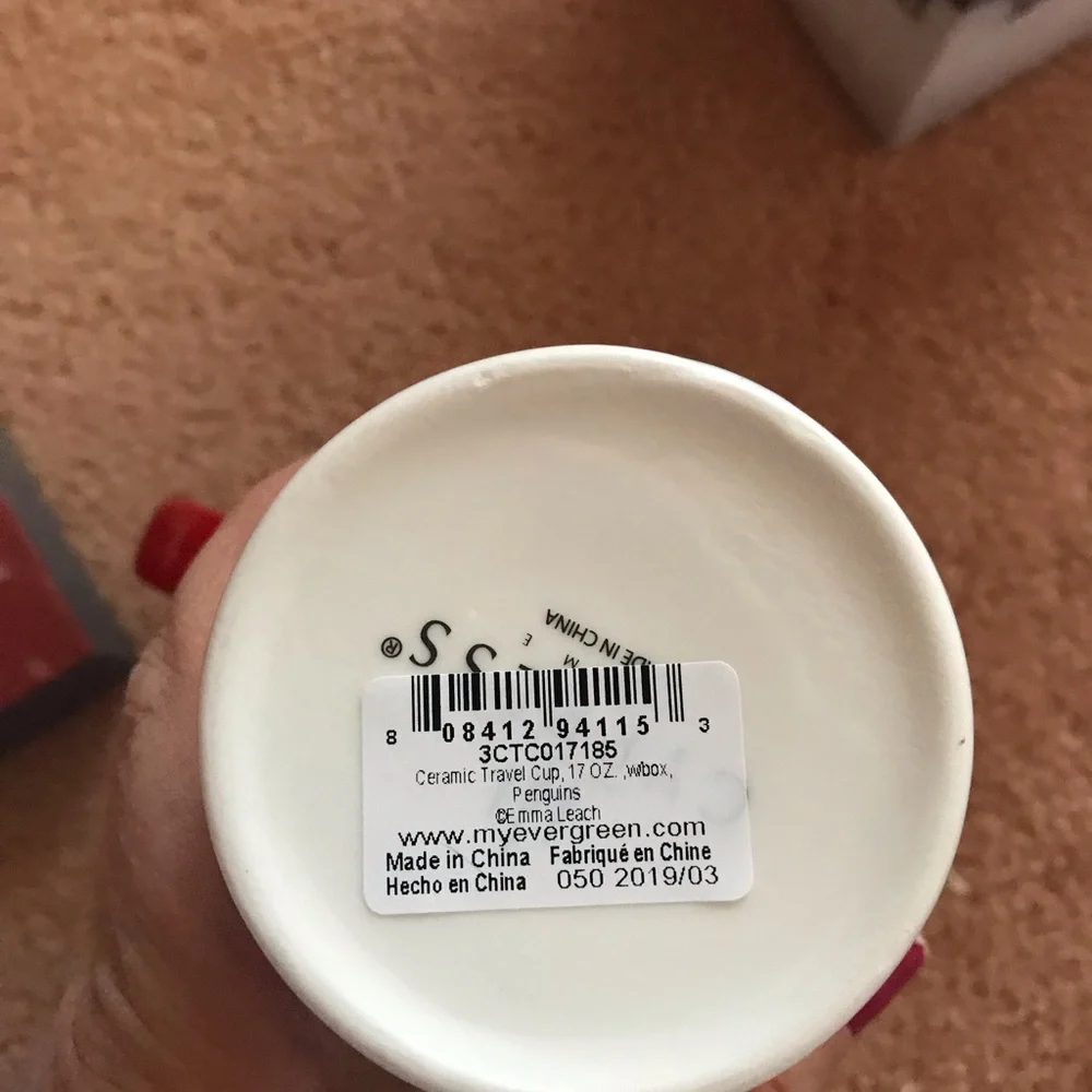 Beautiful coffee/tea mug in a gifted box .